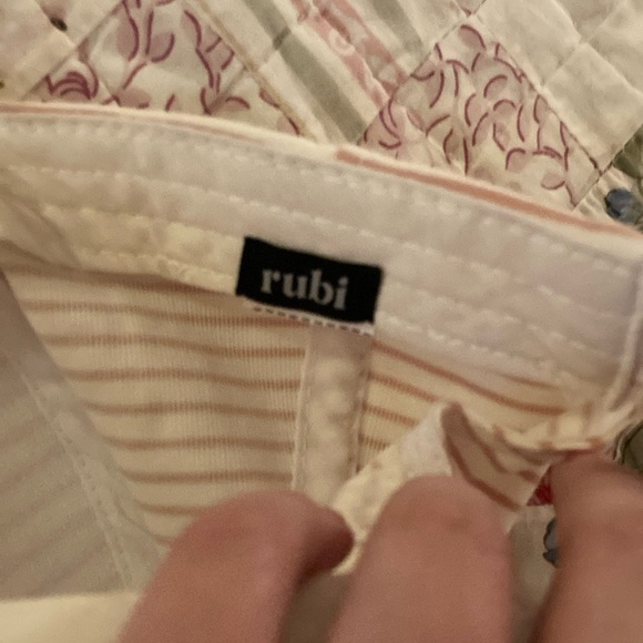 (2) Gray/Pink Striped Baseball Caps - Picture 4 of 7